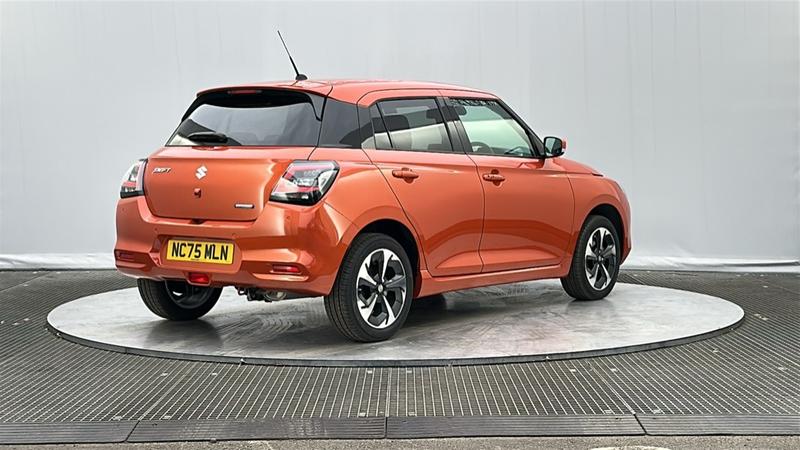 Used Suzuki Swift for sale - 77983621: Photo 6