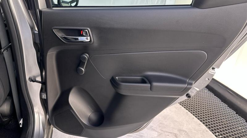 Used Suzuki Swift 2023 for sale - 77672593: Photo 28