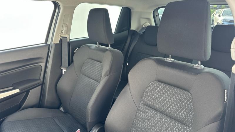 Used Suzuki Swift 2023 for sale - 77672593: Photo 29