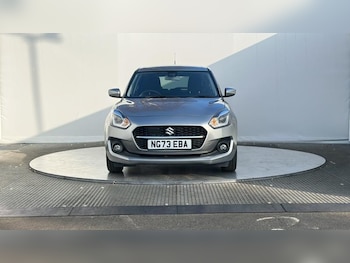 Used Suzuki Swift 2023 for sale - 77672593: Photo