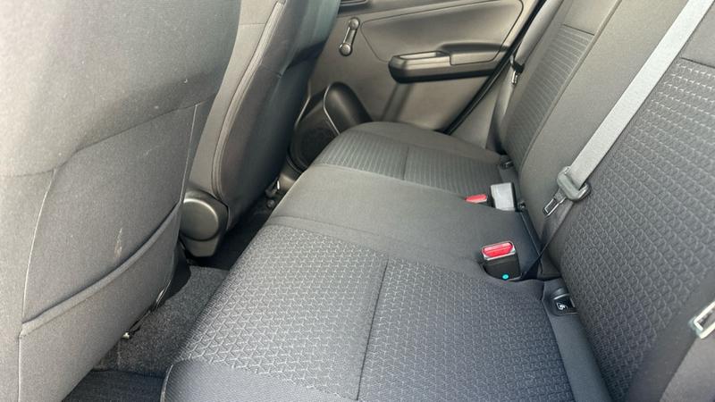 Used Suzuki Swift 2023 for sale - 77672593: Photo 45