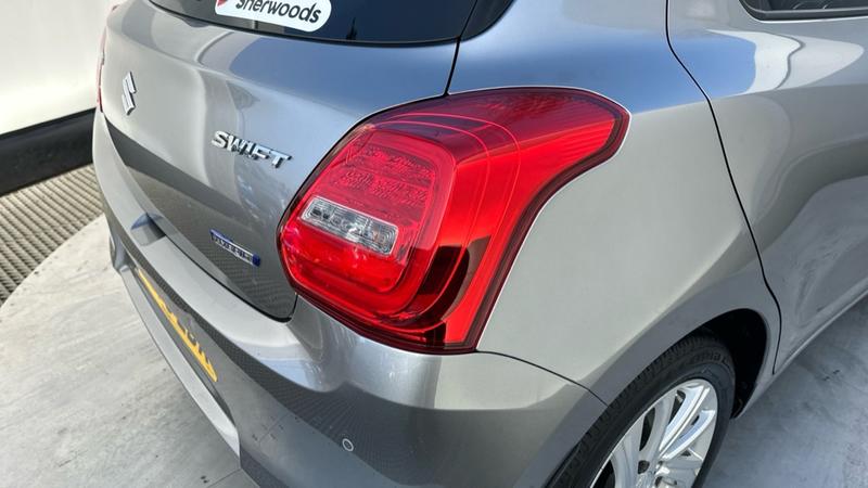 Used Suzuki Swift 2023 for sale - 77672593: Photo 53
