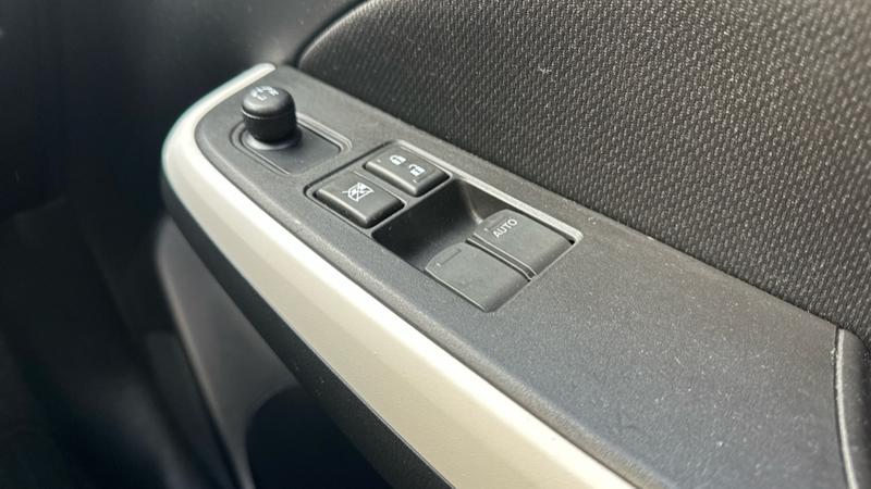 Used Suzuki Swift 2023 for sale - 77672593: Photo 72