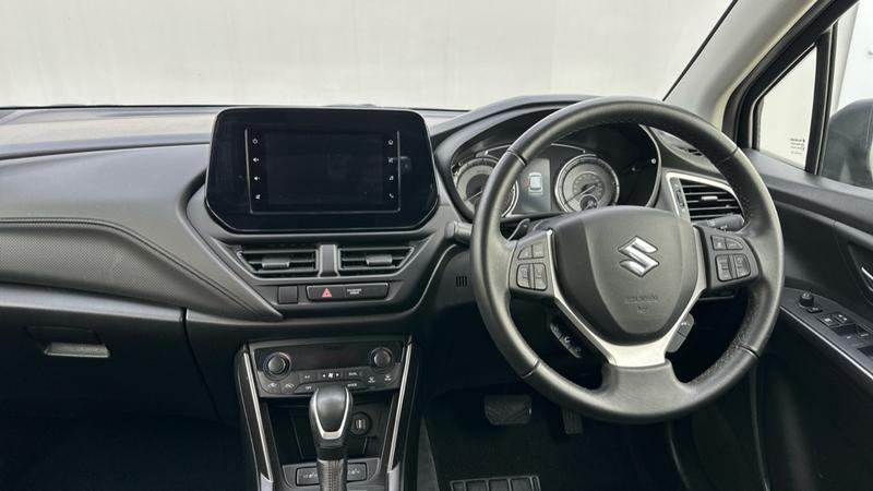 Used Suzuki SX4 S-Cross 2023 for sale - 76931312: Photo 4