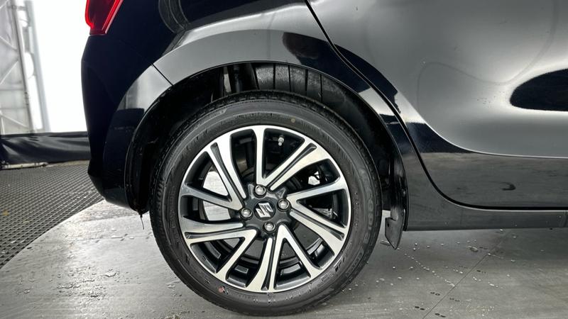 Used Suzuki Swift 2023 for sale - 76782289: Photo 19