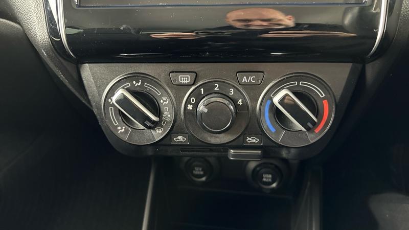 Used Suzuki Swift 2023 for sale - 76782289: Photo 55