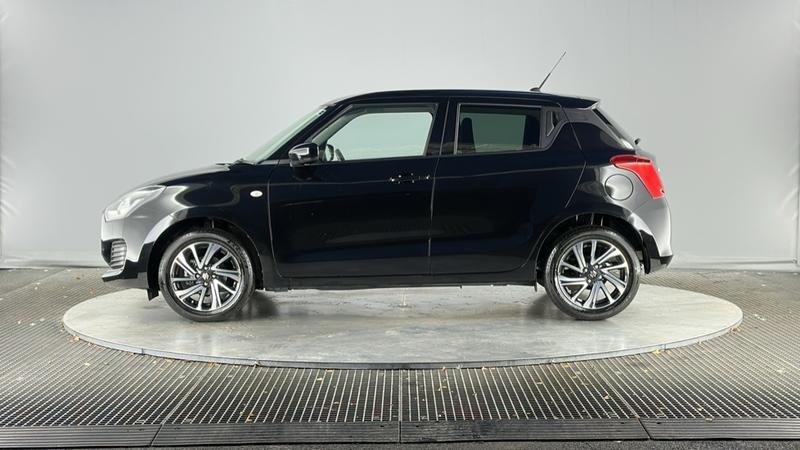 Used Suzuki Swift 2023 for sale - 76782289: Photo 9