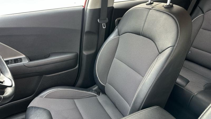 Used Kia Niro 2021 for sale - 77132669: Photo 24