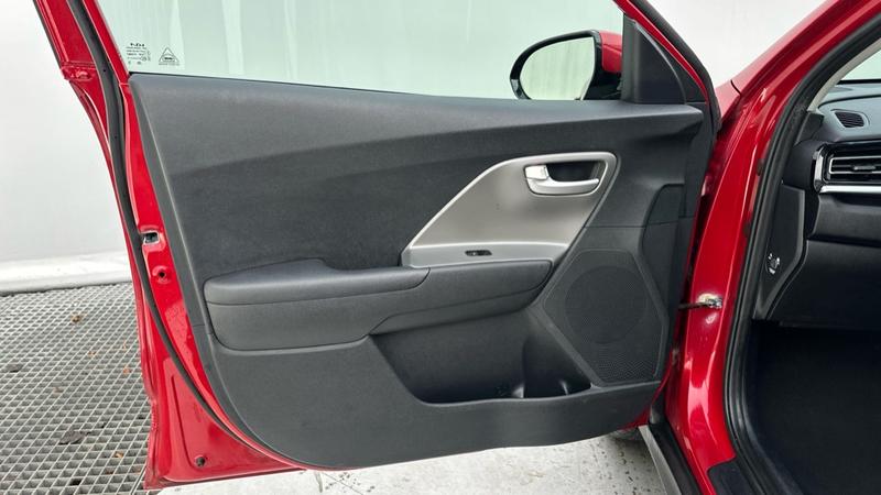 Used Kia Niro 2021 for sale - 77132669: Photo 28