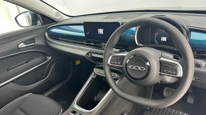 Used Fiat 600 2025 for sale - 76302715: Photo 2