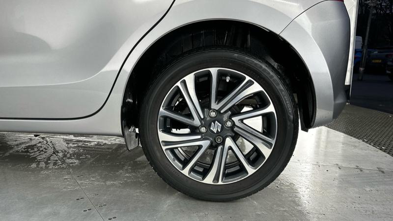 Used Suzuki Swift 2022 for sale - 77274953: Photo 20