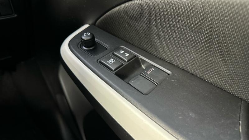 Used Suzuki Swift 2022 for sale - 77274953: Photo 44