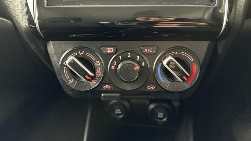 Used Suzuki Swift 2022 for sale - 77274953: Photo 55