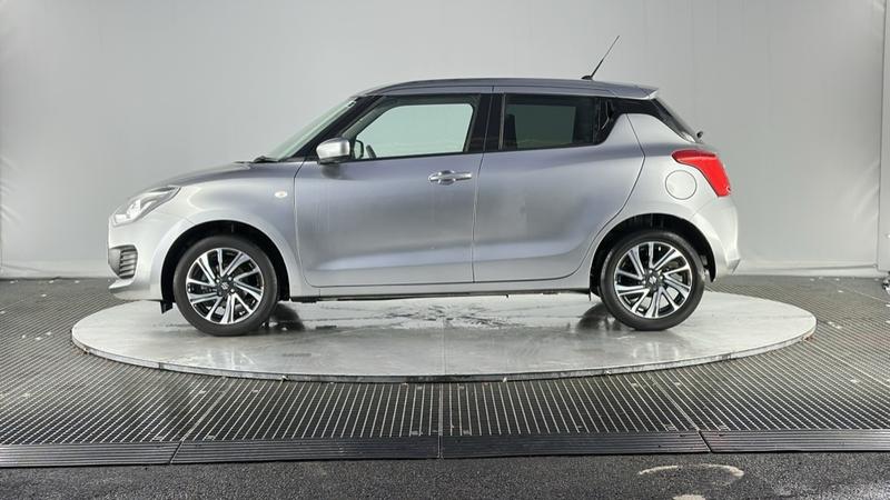 Used Suzuki Swift 2022 for sale - 77274953: Photo 9