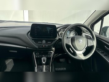 Used Suzuki SX4 S-Cross 2024 for sale - 77672594: Photo