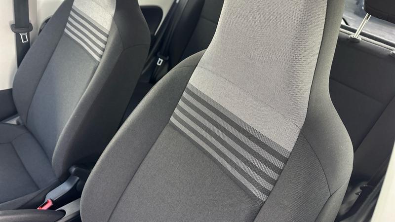 Used Volkswagen up! 2022 for sale - 77132667: Photo 21