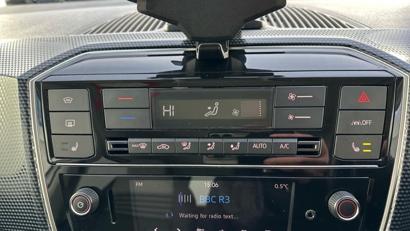 Used Volkswagen up! 2022 for sale - 77132667: Photo 46