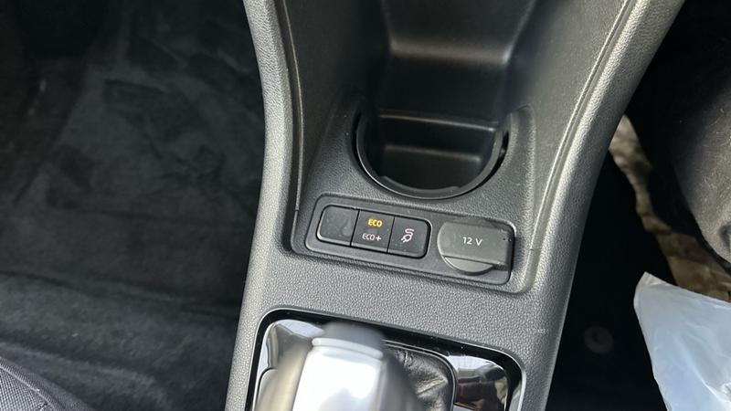 Used Volkswagen up! 2022 for sale - 77132667: Photo 51