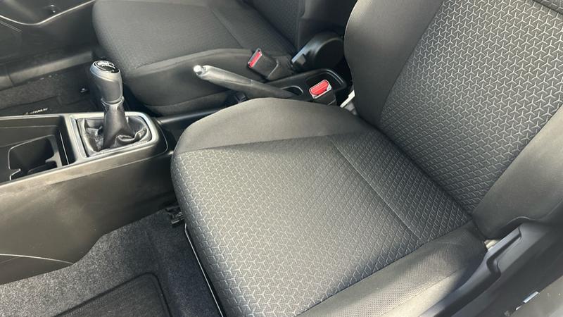 Used Suzuki Swift 2022 for sale - 76882691: Photo 23