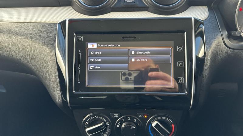 Used Suzuki Swift 2022 for sale - 76882691: Photo 52