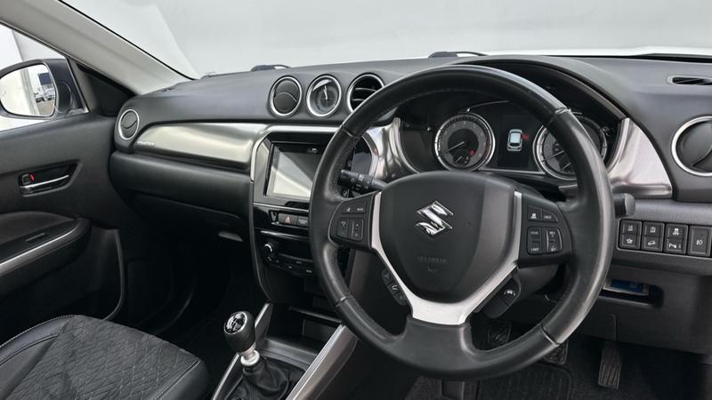 Used Suzuki Vitara 2021 for sale - 76244755: Photo 2