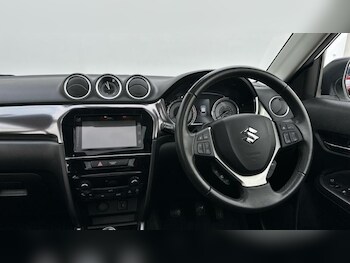 Used Suzuki Vitara 2021 for sale - 76244755: Photo