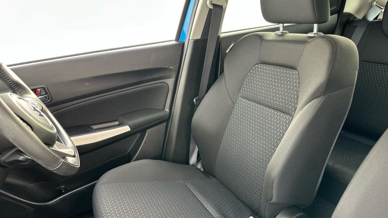 Used Suzuki Swift 2023 for sale - 76766923: Photo 25