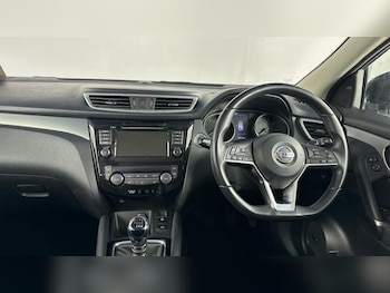 Used Nissan Qashqai 2019 for sale - 76664788: Photo