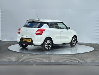 Used Suzuki Swift 2019 for sale - 79672719: Photo