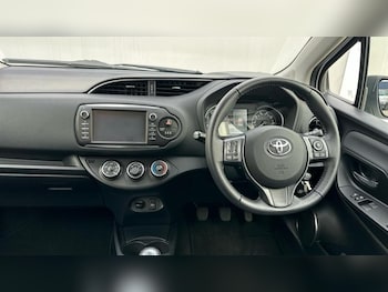 Used Toyota Yaris 2020 for sale - 77592783: Photo
