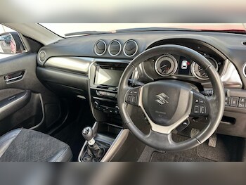 Used Suzuki Vitara 2022 for sale - 76748128: Photo