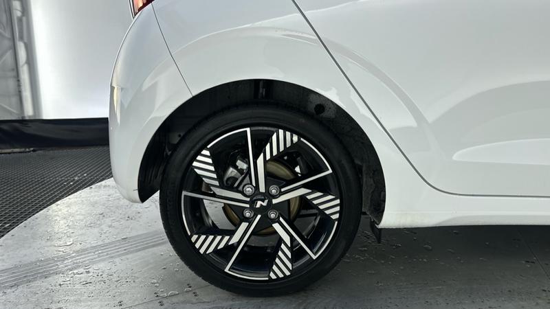 Used Hyundai i10 for sale - 76931306: Photo 19