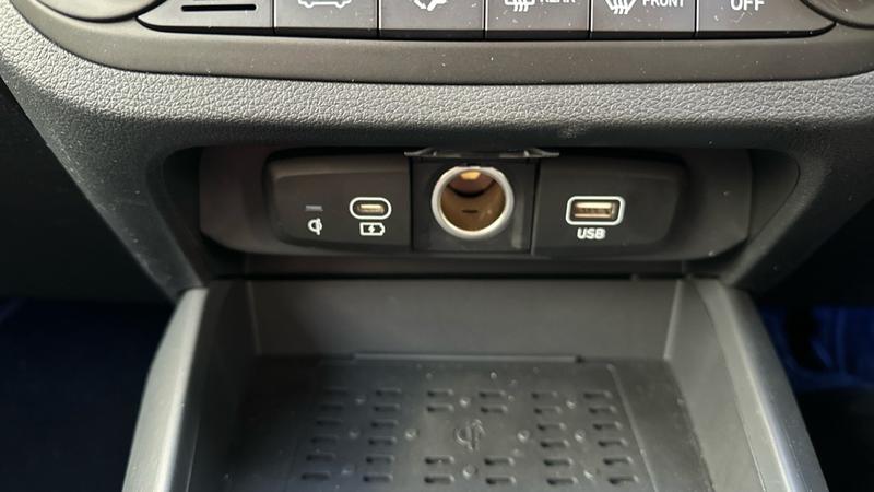 Used Hyundai i10 for sale - 76931306: Photo 59