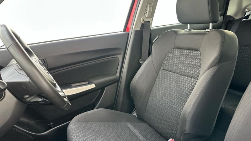 Used Suzuki Swift 2023 for sale - 76782285: Photo 25