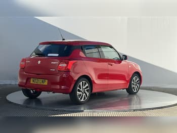Used Suzuki Swift 2021 for sale - 79776055: Photo