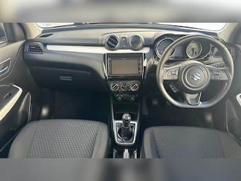 Used Suzuki Swift 2021 for sale - 79776055: Photo