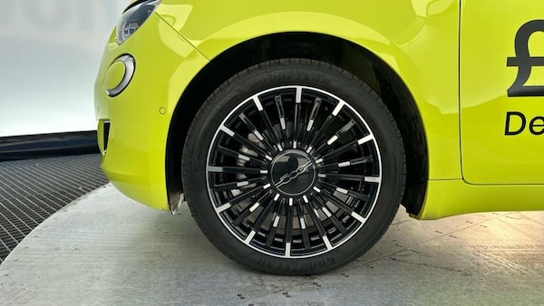 Used Fiat 500e 2024 for sale - 73555066: Photo 17