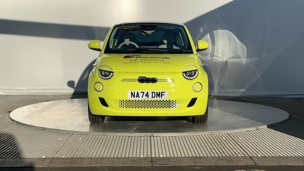 Used Fiat 500e 2024 for sale - 73555066: Photo 3