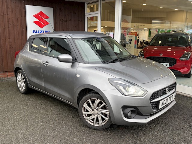 Used Suzuki Swift 2021 for sale - 77407108: Photo 1