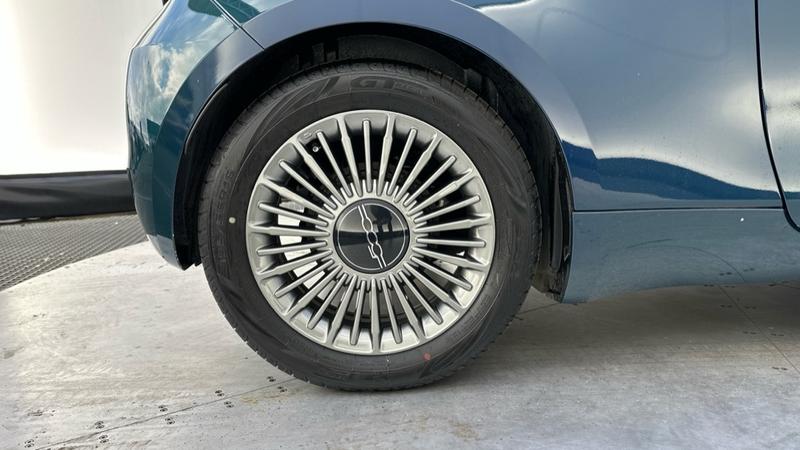 Used Fiat 500e 2021 for sale - 76104781: Photo 19