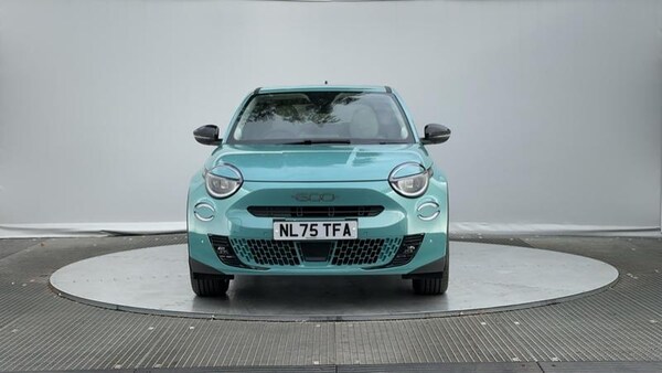 Used Fiat 600e 2025 for sale - 76190516: Photo 3