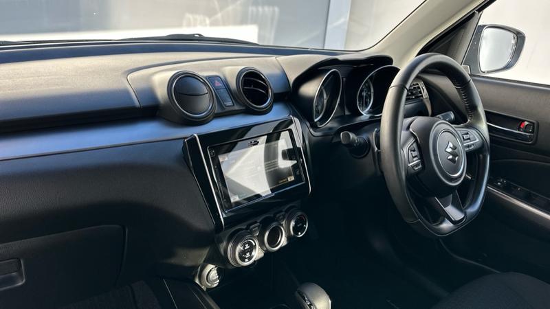 Used Suzuki Swift 2024 for sale - 76895567: Photo 11