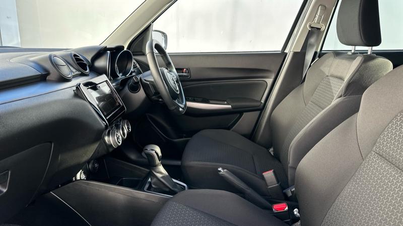 Used Suzuki Swift 2024 for sale - 76895567: Photo 26