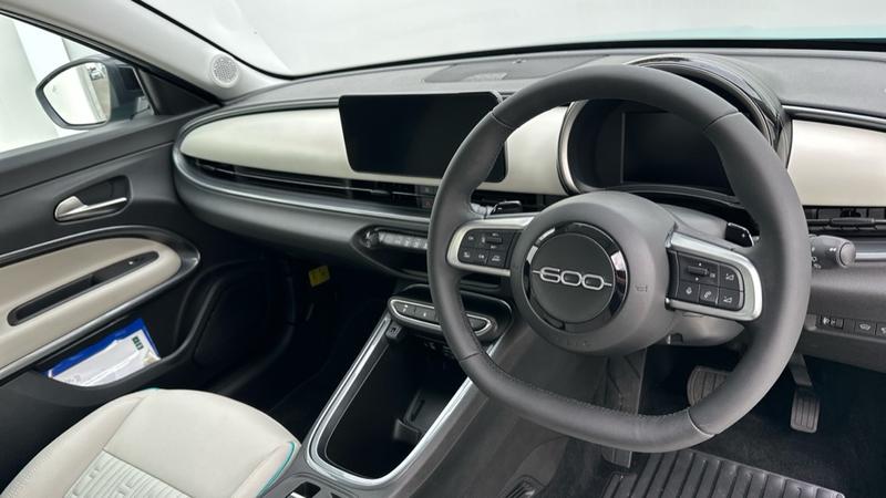 Used Fiat 600 2025 for sale - 76190515: Photo 2