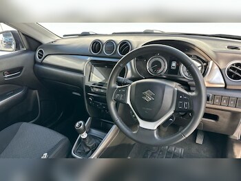 Used Suzuki Vitara 2021 for sale - 77770430: Photo