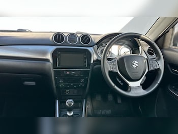 Used Suzuki Vitara 2021 for sale - 77770430: Photo