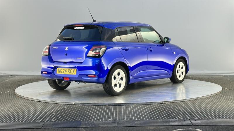 Used Suzuki Swift 2024 for sale - 77064010: Photo 6