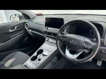 Used Hyundai KONA 2023 for sale - 74864874: Photo