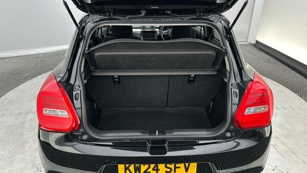 Used Suzuki Swift 2024 for sale - 75266404: Photo 15