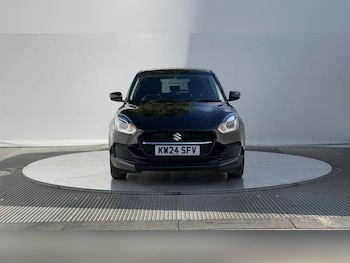 Used Suzuki Swift 2024 for sale - 75266404: Photo